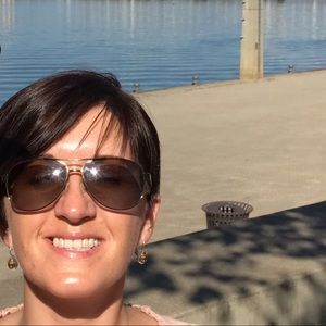 Meet your Posher, Amy